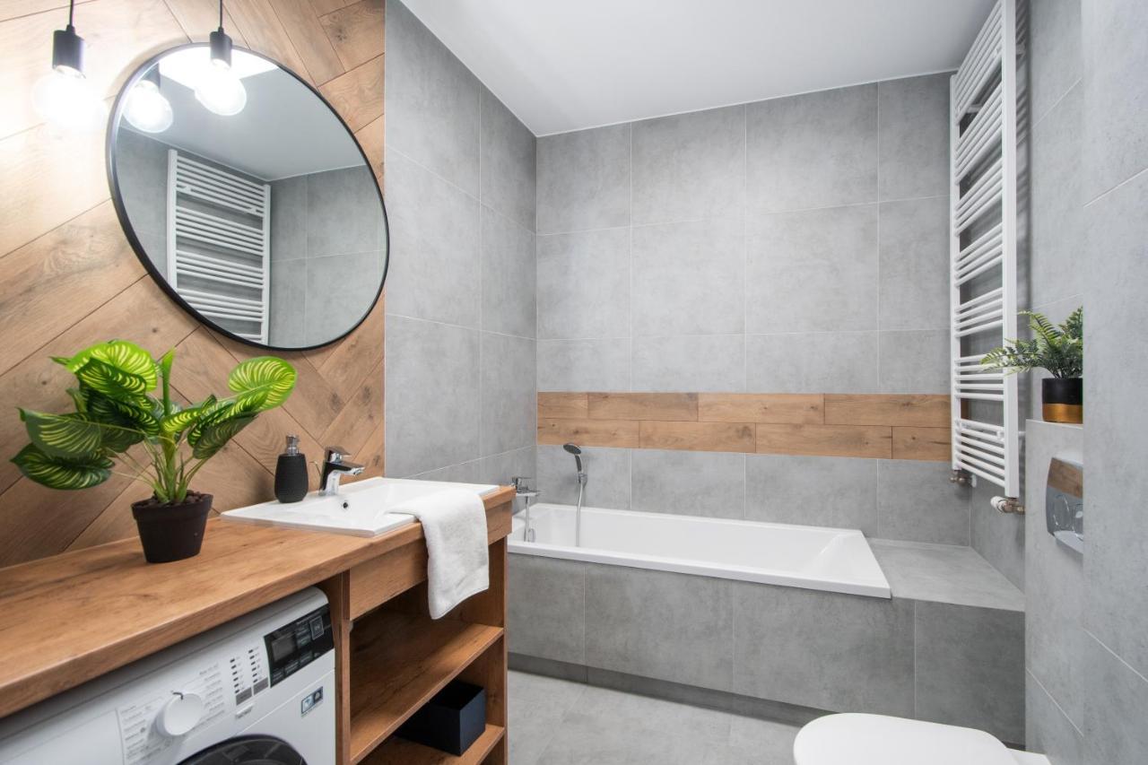 Warsaw Inside Airport & Business Premium Apartment Bagian luar foto