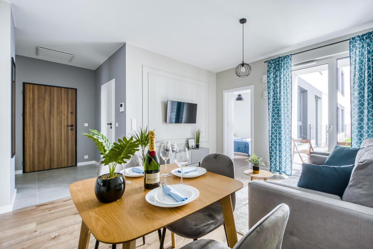Warsaw Inside Airport & Business Premium Apartment Bagian luar foto